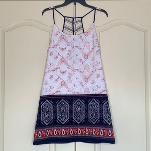 Size M Summer dress with beautiful back detail.